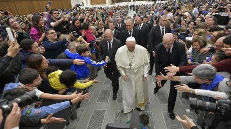 Papa Francisco - 'Não podemos viver de esperas, mas na espera' #PapaFrancisco #RCC #DeusEhMaior #BrunoRodrigues