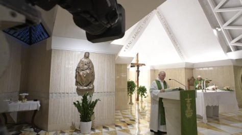 Papa e o martírio de João - a vida vale somente se doada no amor #PapaFrancisco #Homilia #DeusEhMaior #BrunoRodrigues.jpeg